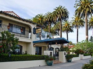 The 122-room Hotel Oceana on Santa Barbara’s waterfront has been purchased for $41.7 million by a Philadelphia investment trust that wants to expand on the West Coast. (Alex Drysdale / Business Times photo)